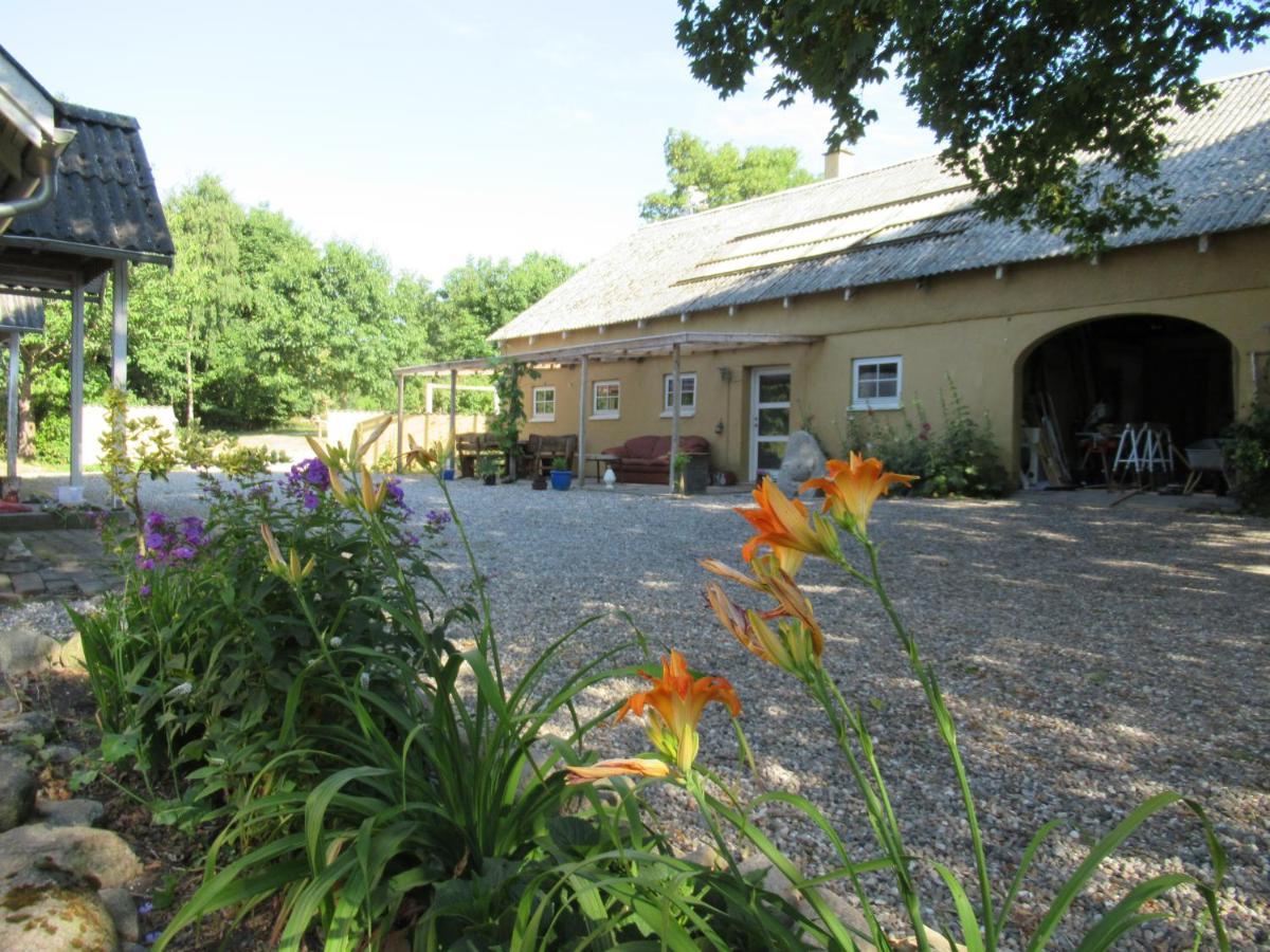 Hotel Okker Gokker Garden Allingåbro Esterno foto